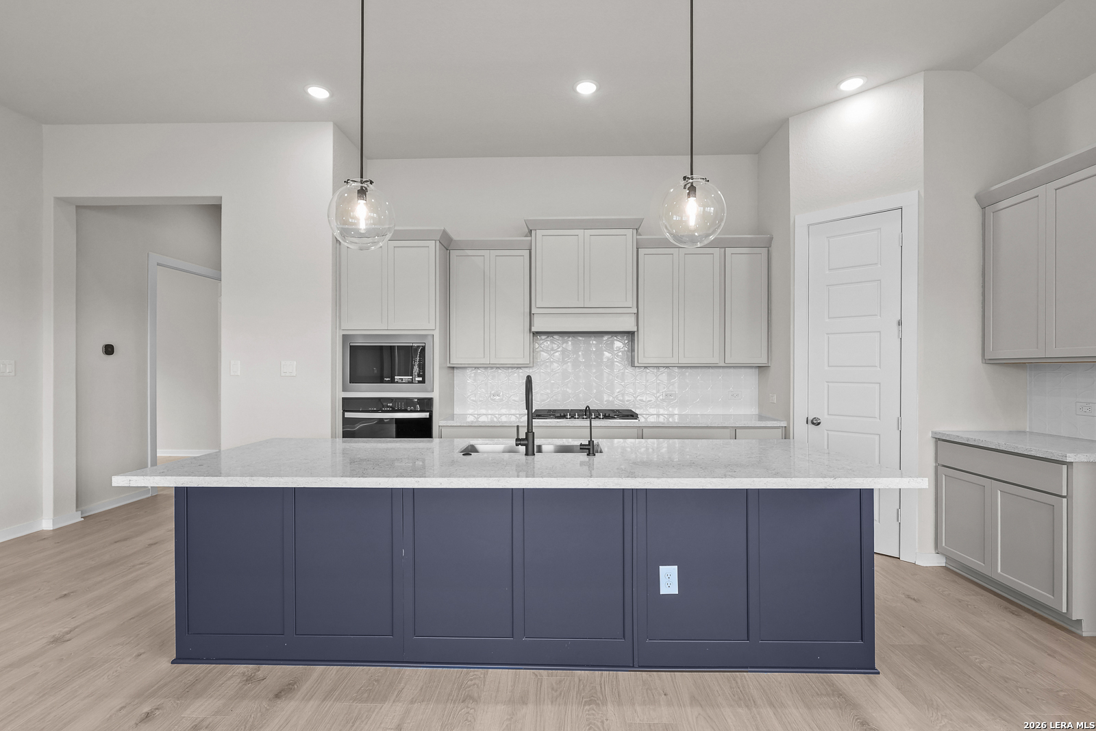 544 Paramus Park Cibolo TX 78108