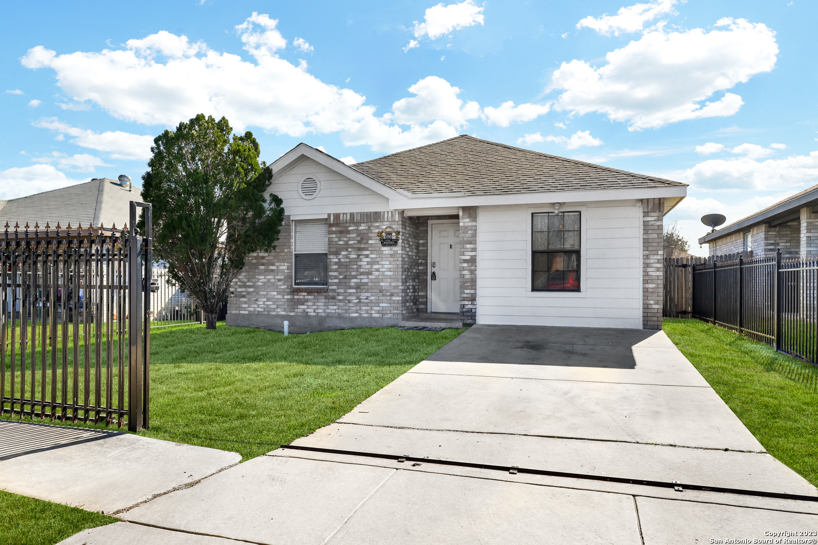 5818 Bowsprit Street San Antonio TX 78242