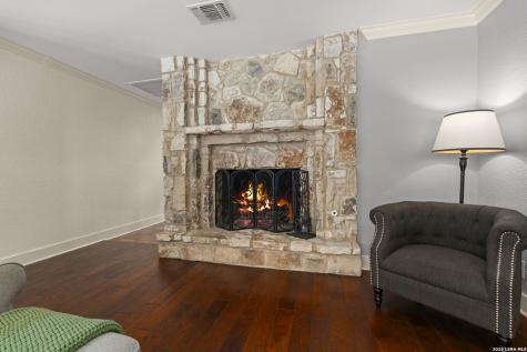 415 Woodway Forest Drive San Antonio TX 78216