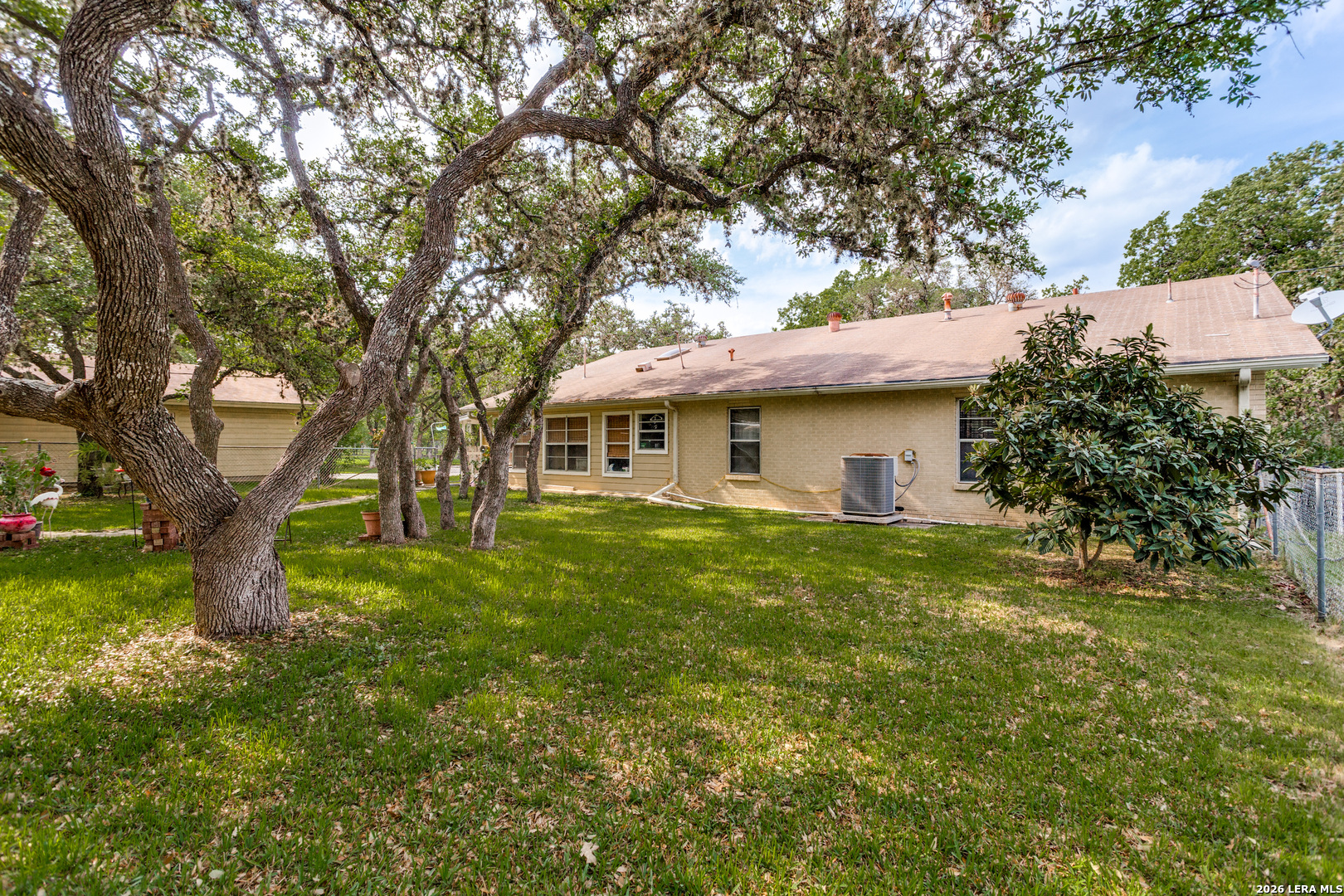 8910 Forest Trail San Antonio TX 78255