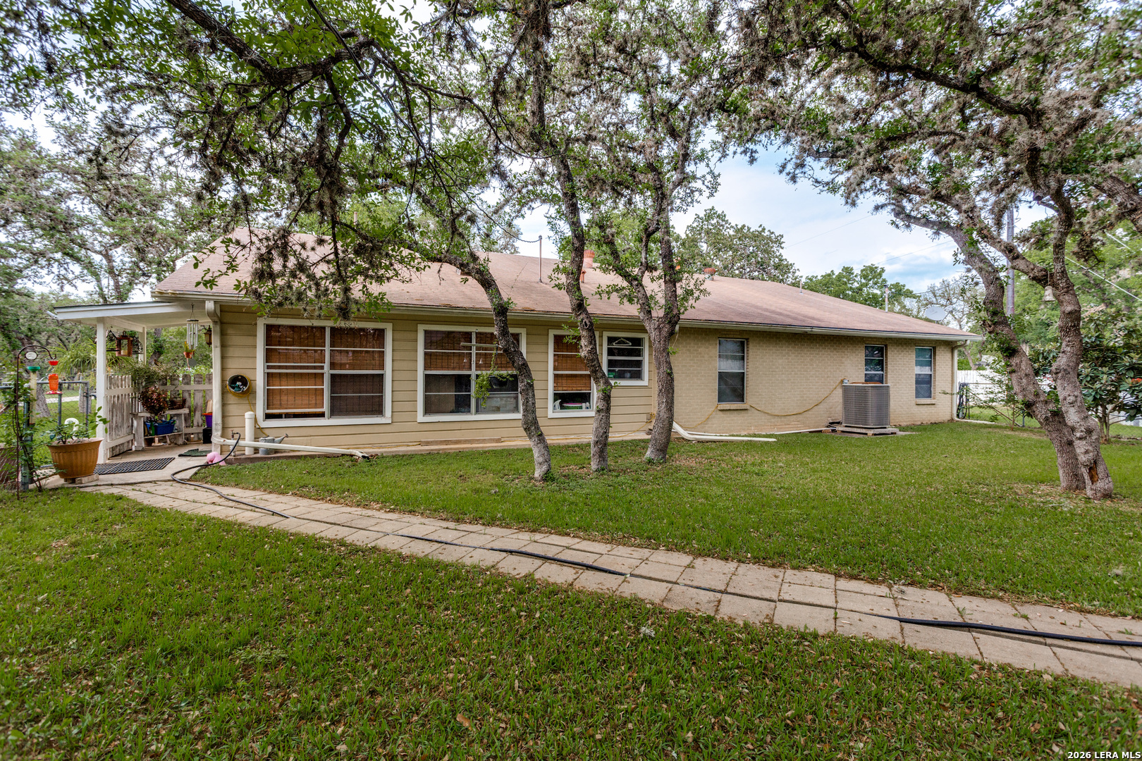 8910 Forest Trail San Antonio TX 78255