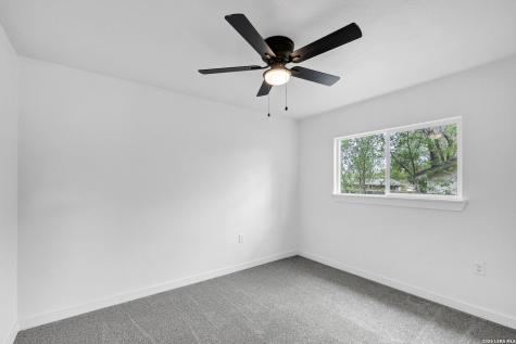 5914 Channcy Springs Street San Antonio TX 78233