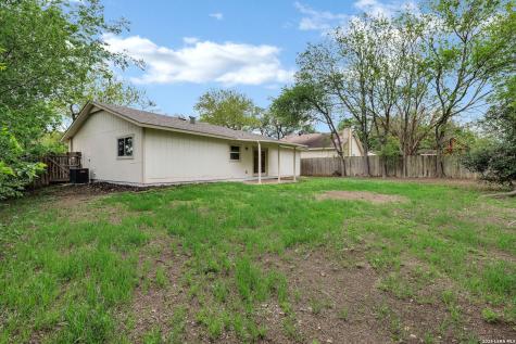 5914 Channcy Springs Street San Antonio TX 78233