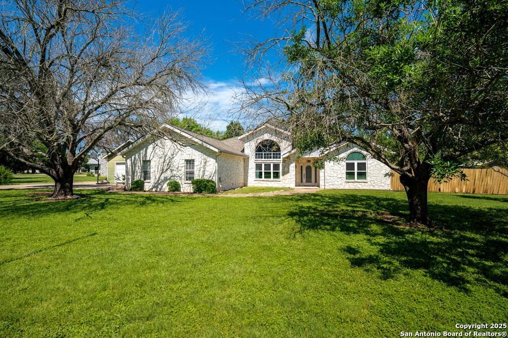 132 E Tall Timber Road Kerrville TX 78028