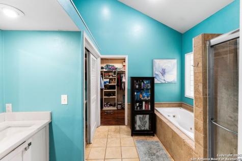 132 E Tall Timber Road Kerrville TX 78028