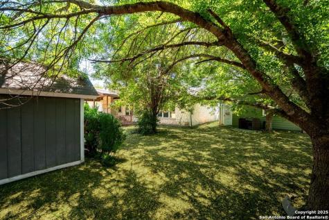 132 E Tall Timber Road Kerrville TX 78028