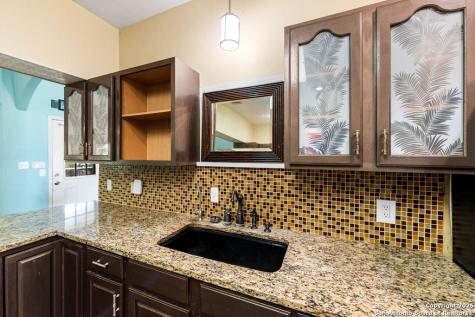 132 E Tall Timber Road Kerrville TX 78028