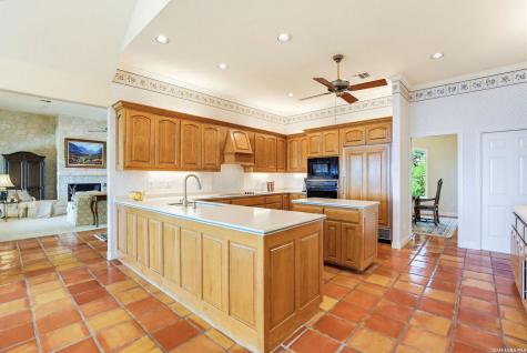 8134 Triple Crown Boerne TX 78015