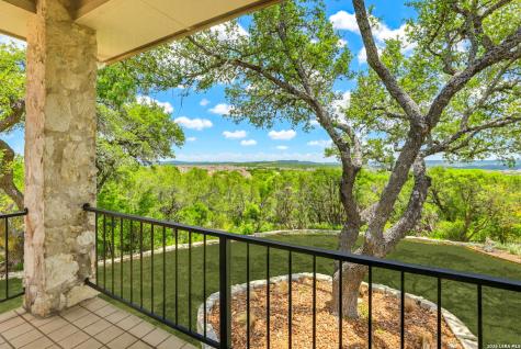 8134 Triple Crown Boerne TX 78015