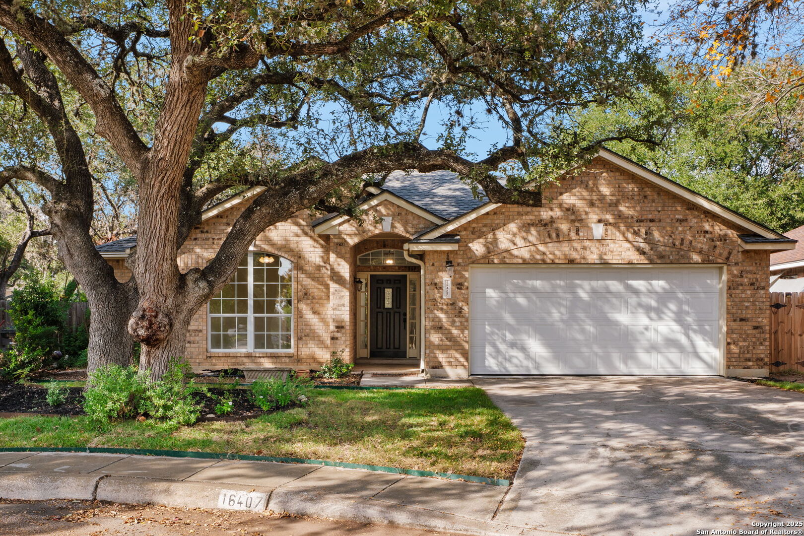 16407 Pemelm San Antonio TX 78240