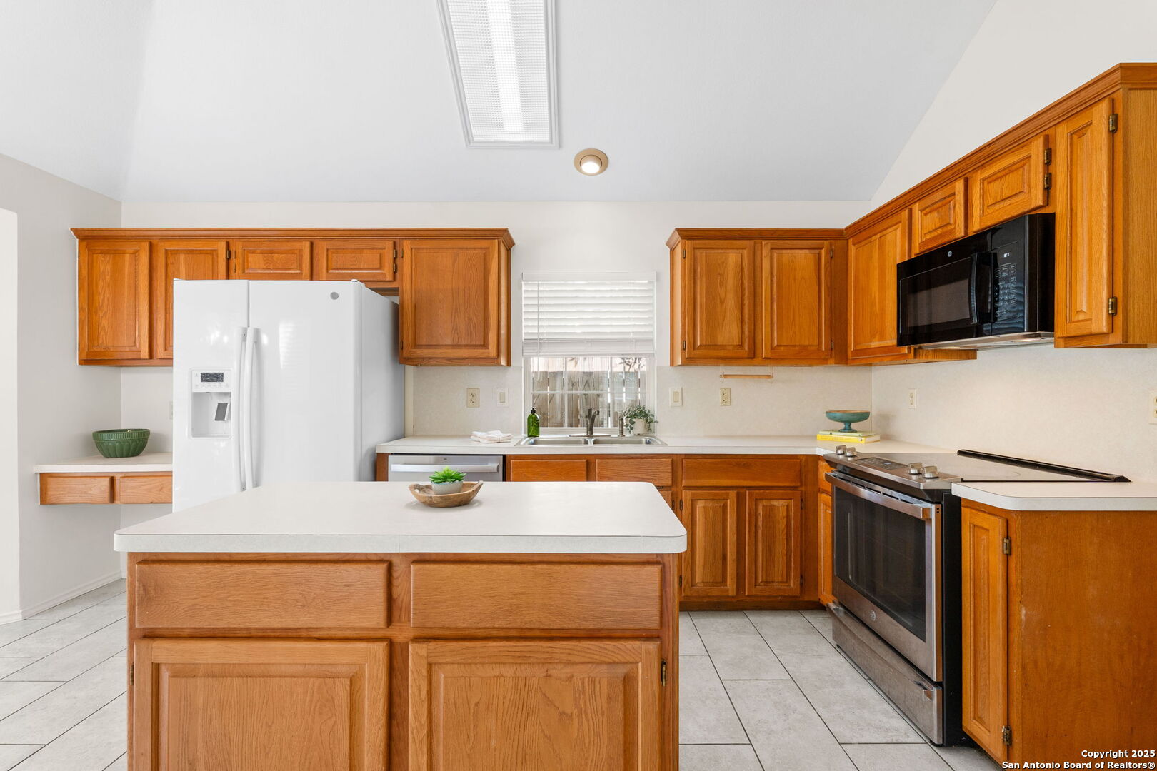 16407 Pemelm San Antonio TX 78240
