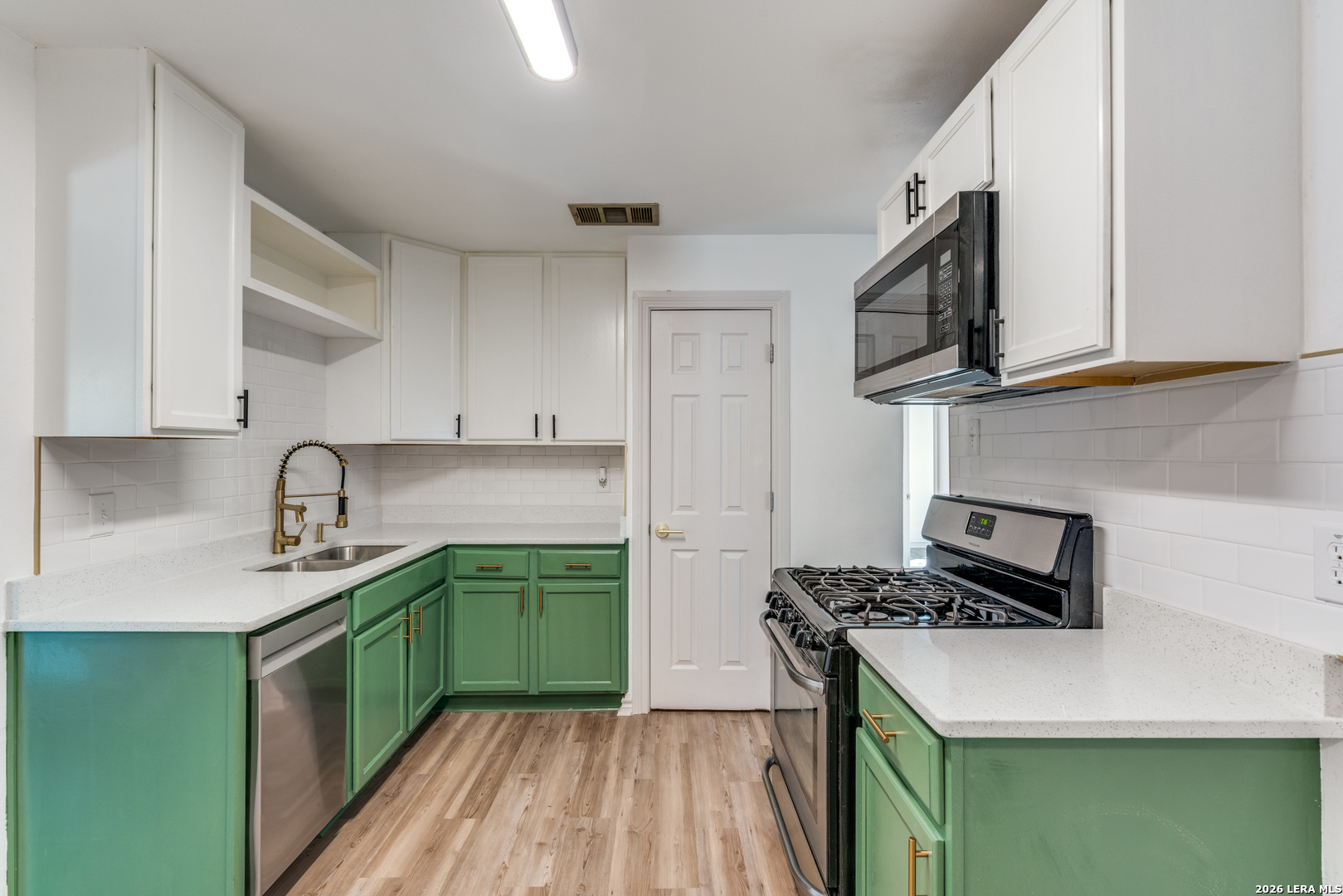 3611 Devon San Antonio TX 78223