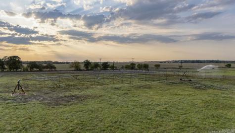 2605 Schuettig Road Poteet TX 78065