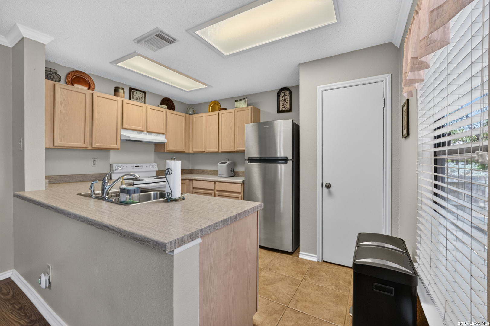3335 Flamingo Basin San Antonio TX 78247