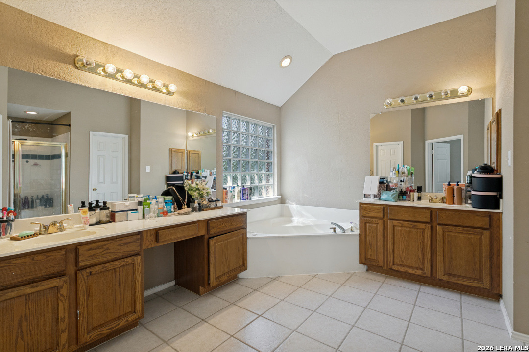 19414 Mill Oak San Antonio TX 78258