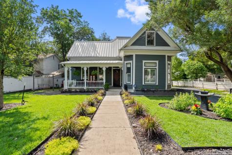 835 W Hopkins Street San Marcos TX 78666