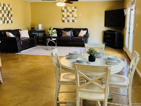 8546 Real Road San Antonio TX 78263