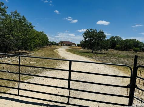 8546 Real Road San Antonio TX 78263