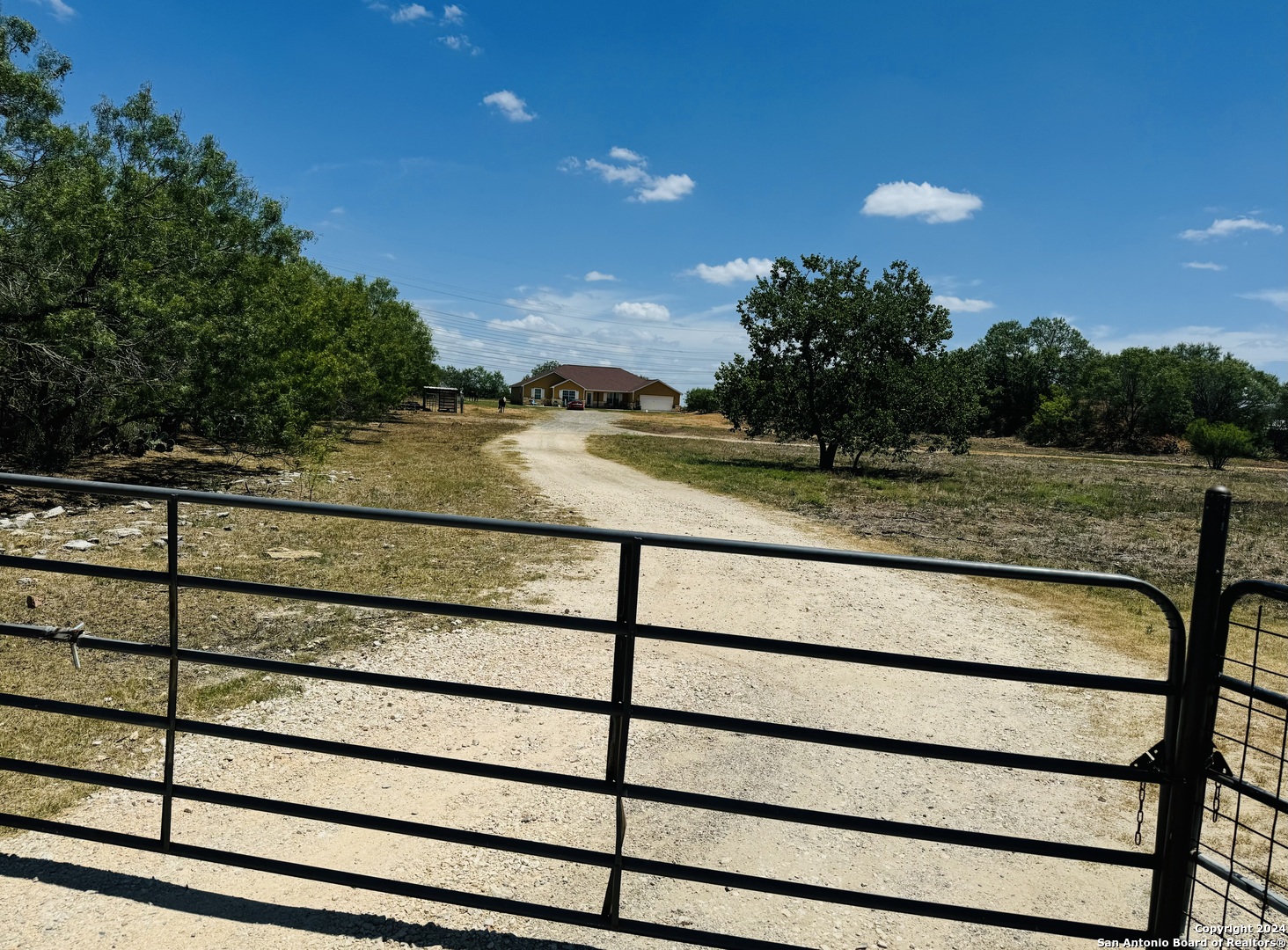 8546 Real Road San Antonio TX 78263