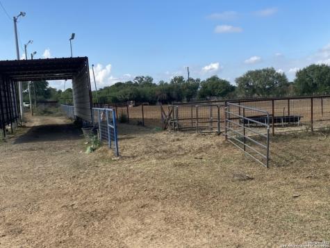 8546 Real Road San Antonio TX 78263
