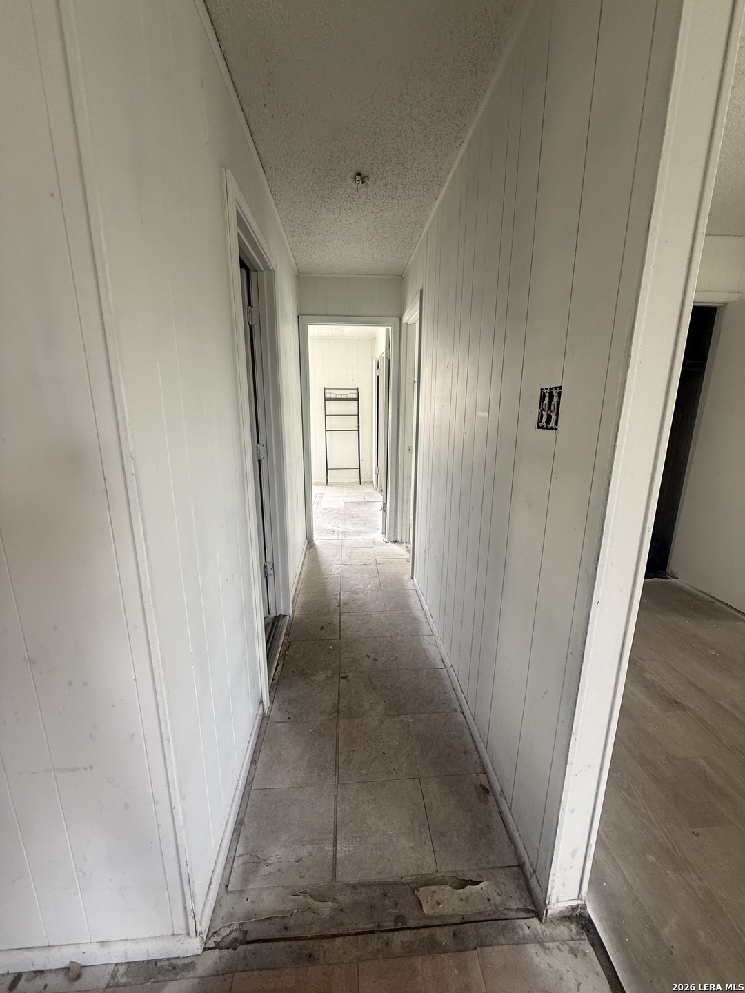 1025 Bowen Street Pleasanton TX 78064