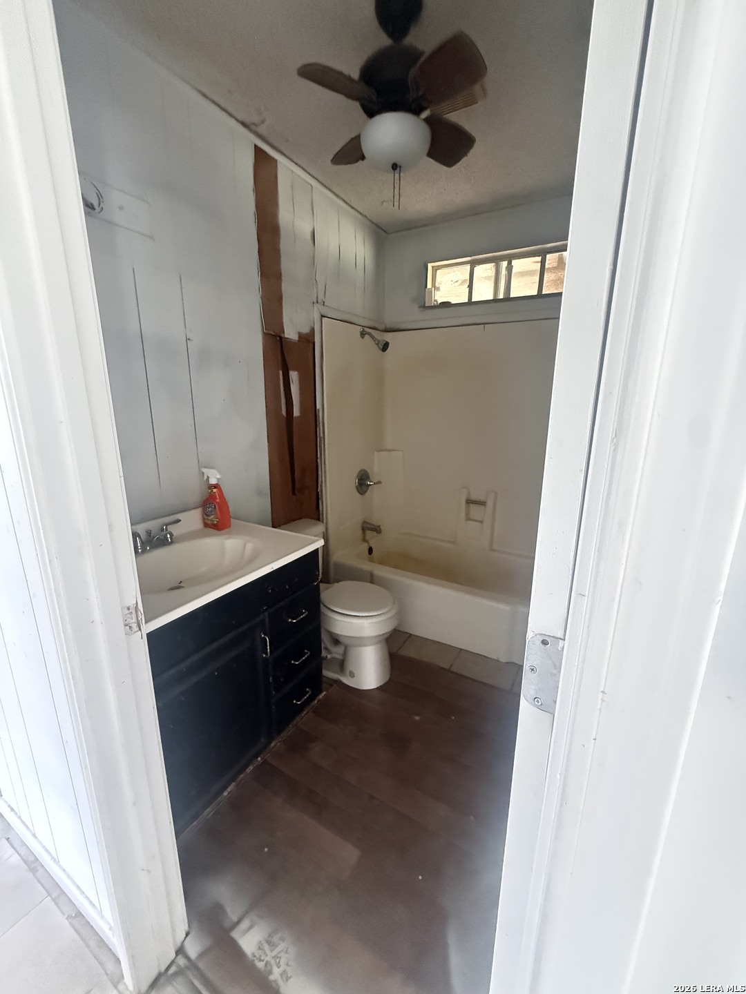 1025 Bowen Street Pleasanton TX 78064