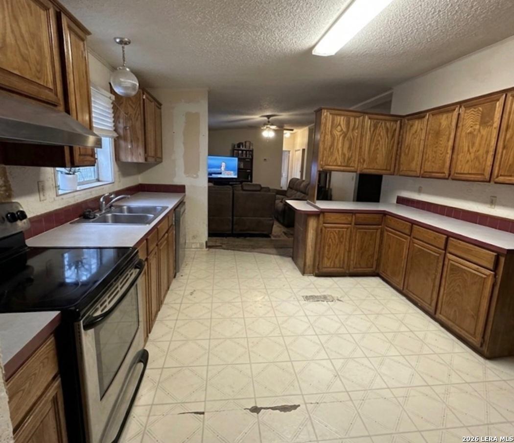 24976 Private Road 466 Mathis TX 78368