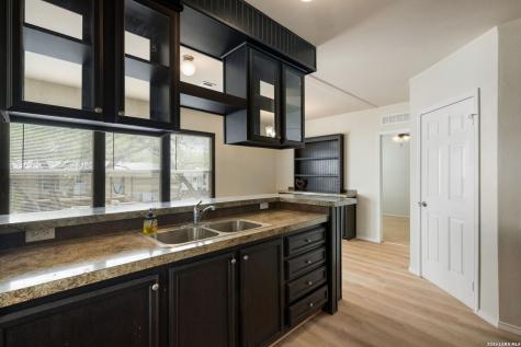 1102 Magnolia Street Jourdanton TX 78026