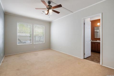 1102 Magnolia Street Jourdanton TX 78026