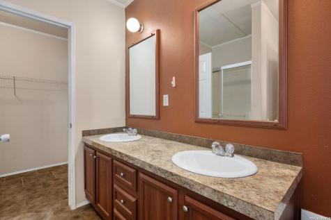 1102 Magnolia Street Jourdanton TX 78026
