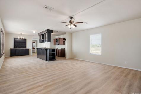 1102 Magnolia Street Jourdanton TX 78026
