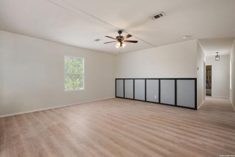 1102 Magnolia Street Jourdanton TX 78026