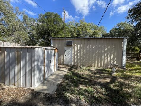 8702 Charro Lane San Antonio TX 78217