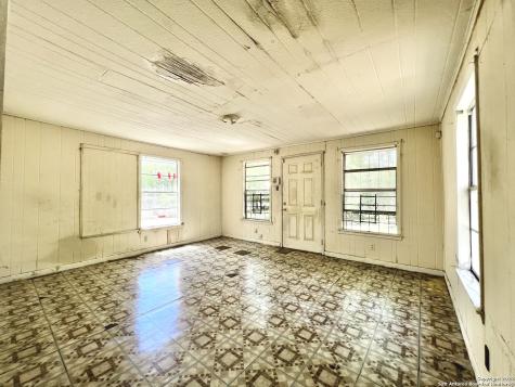 414 Moten Alley San Antonio TX 78202
