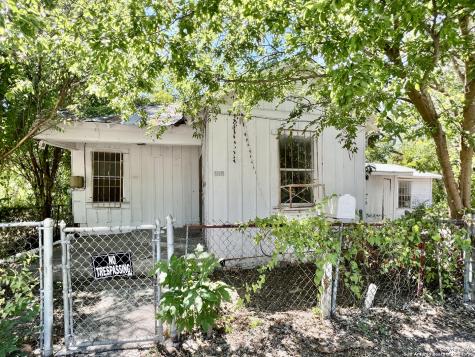414 Moten Alley San Antonio TX 78202