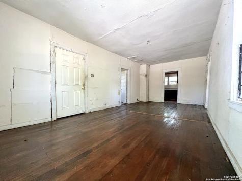 414 Moten Alley San Antonio TX 78202