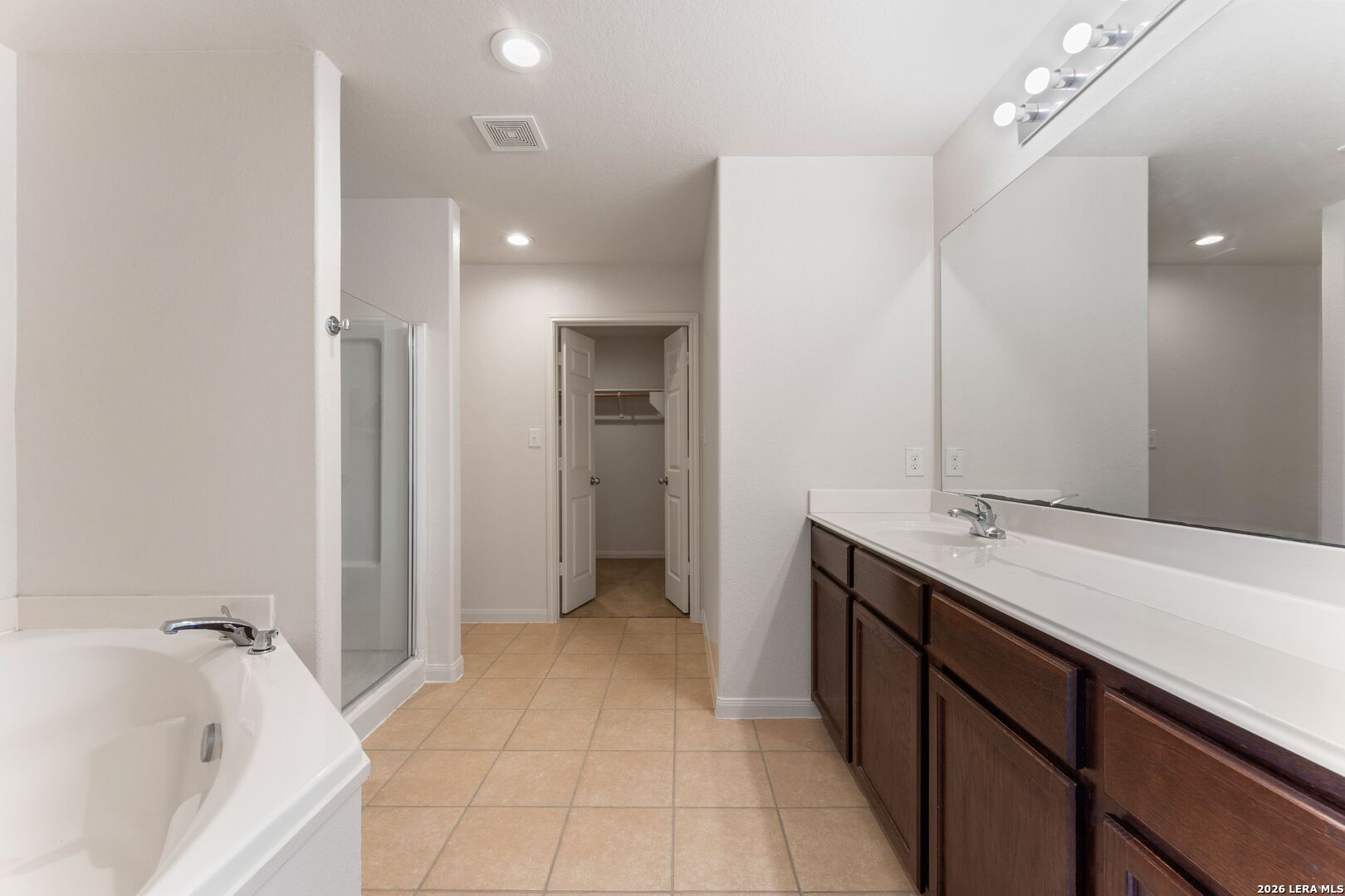 11802 Luckey Flower San Antonio TX 78252