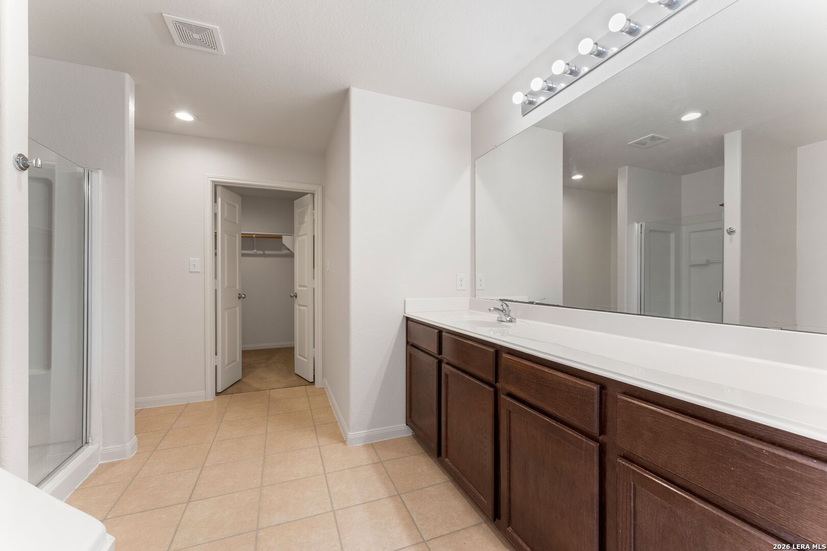 11802 Luckey Flower San Antonio TX 78252