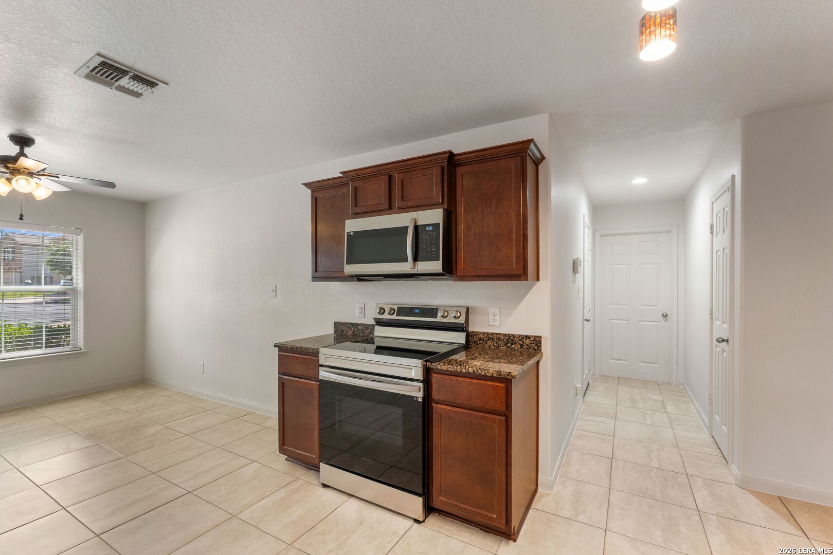 11802 Luckey Flower San Antonio TX 78252