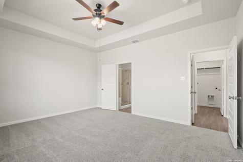 1228 Sweden Seguin TX 78155