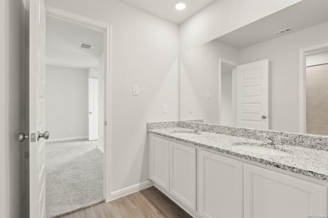 1228 Sweden Seguin TX 78155