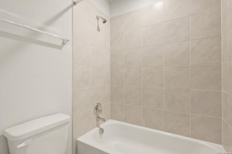 1228 Sweden Seguin TX 78155