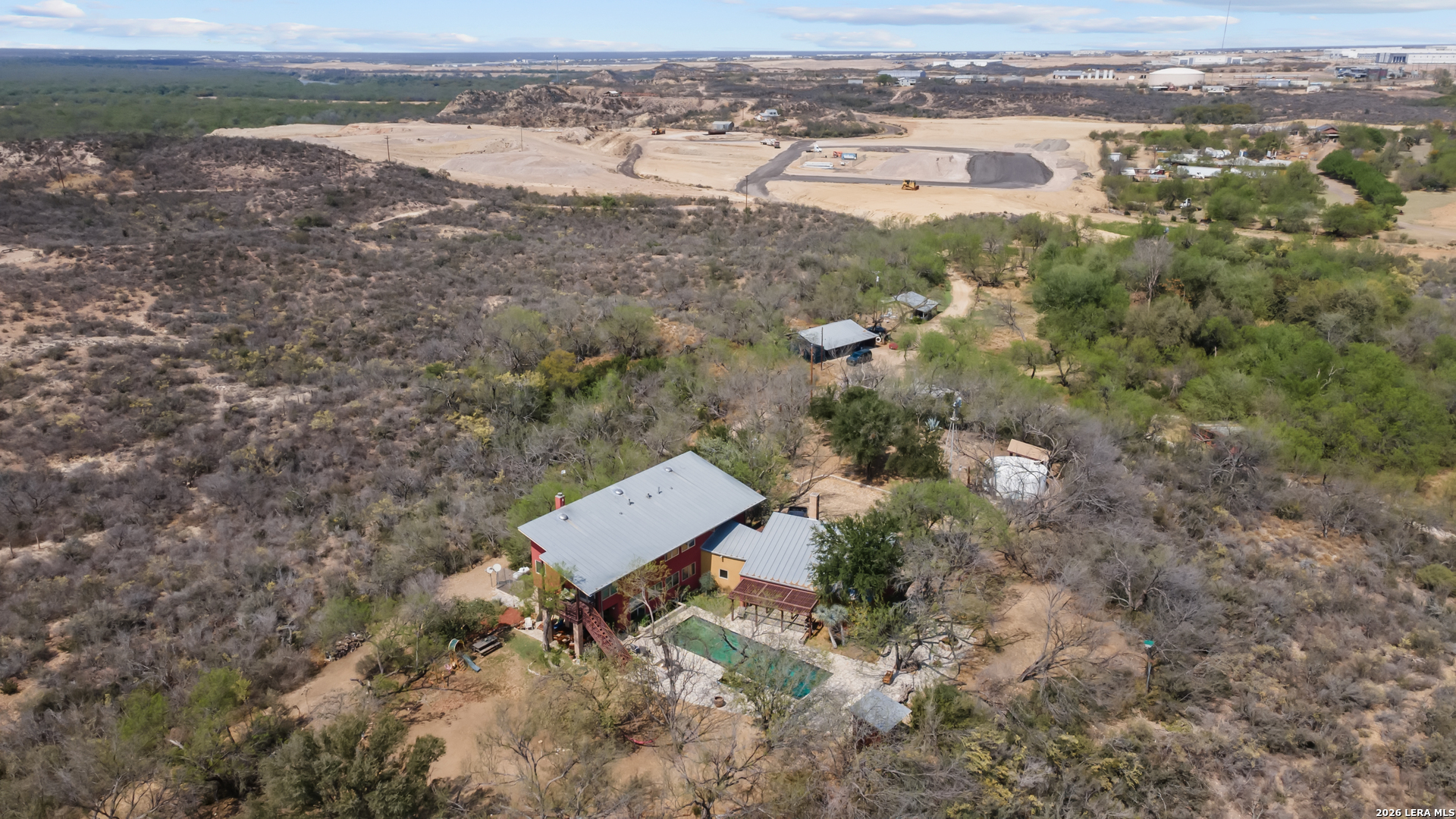 961 Pico Laredo TX 78045