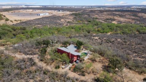 961 Pico Laredo TX 78045