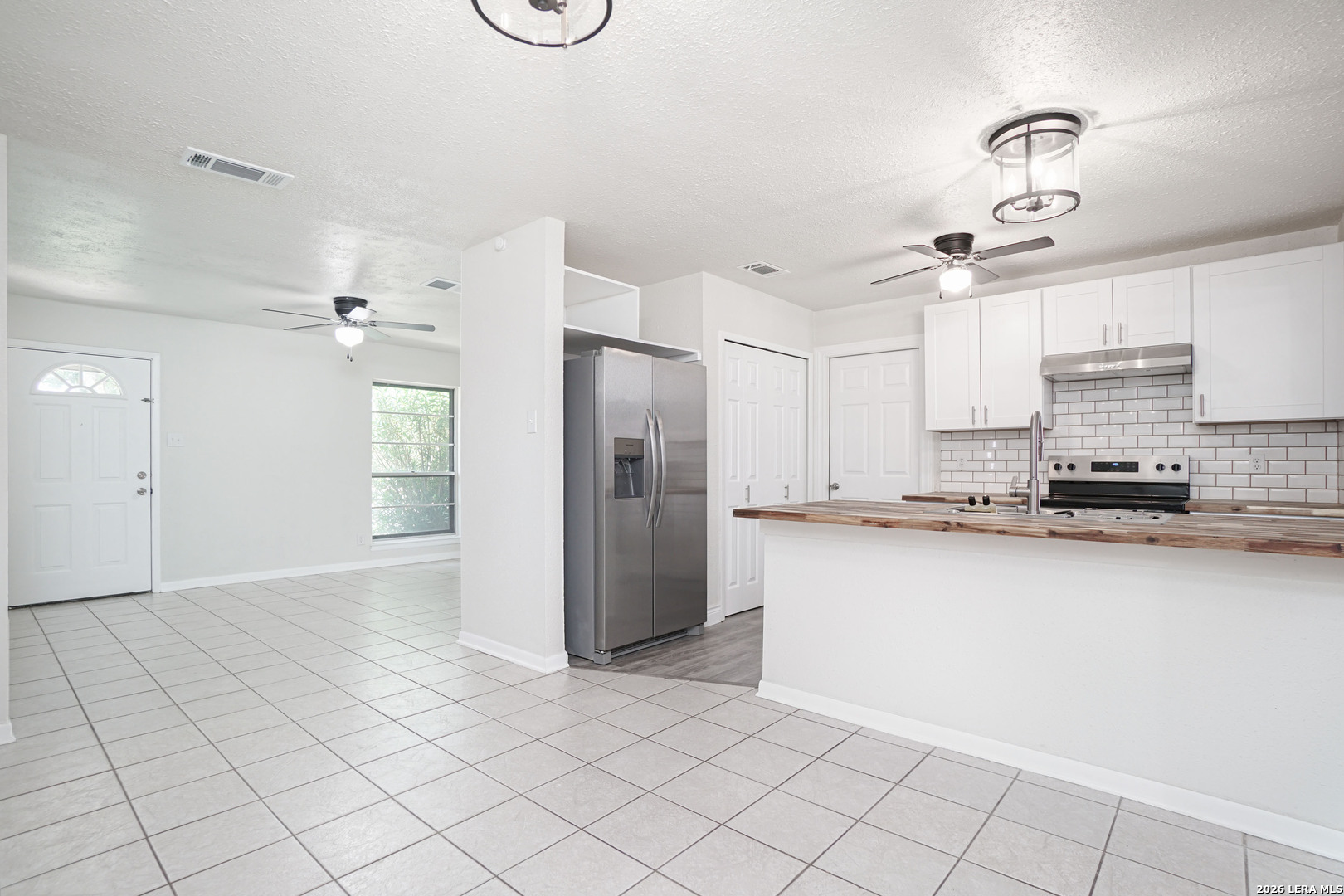 221 Meadow Lane Schertz TX 78154