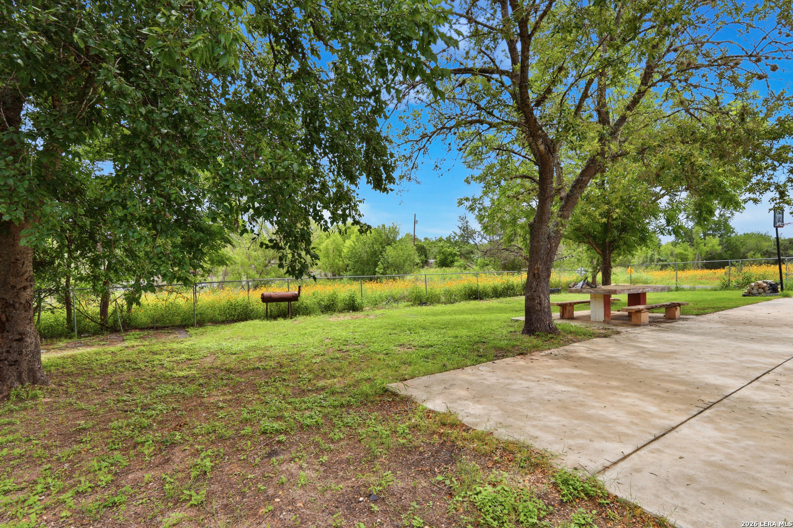 606 Viewpoint Drive Poteet TX 78065
