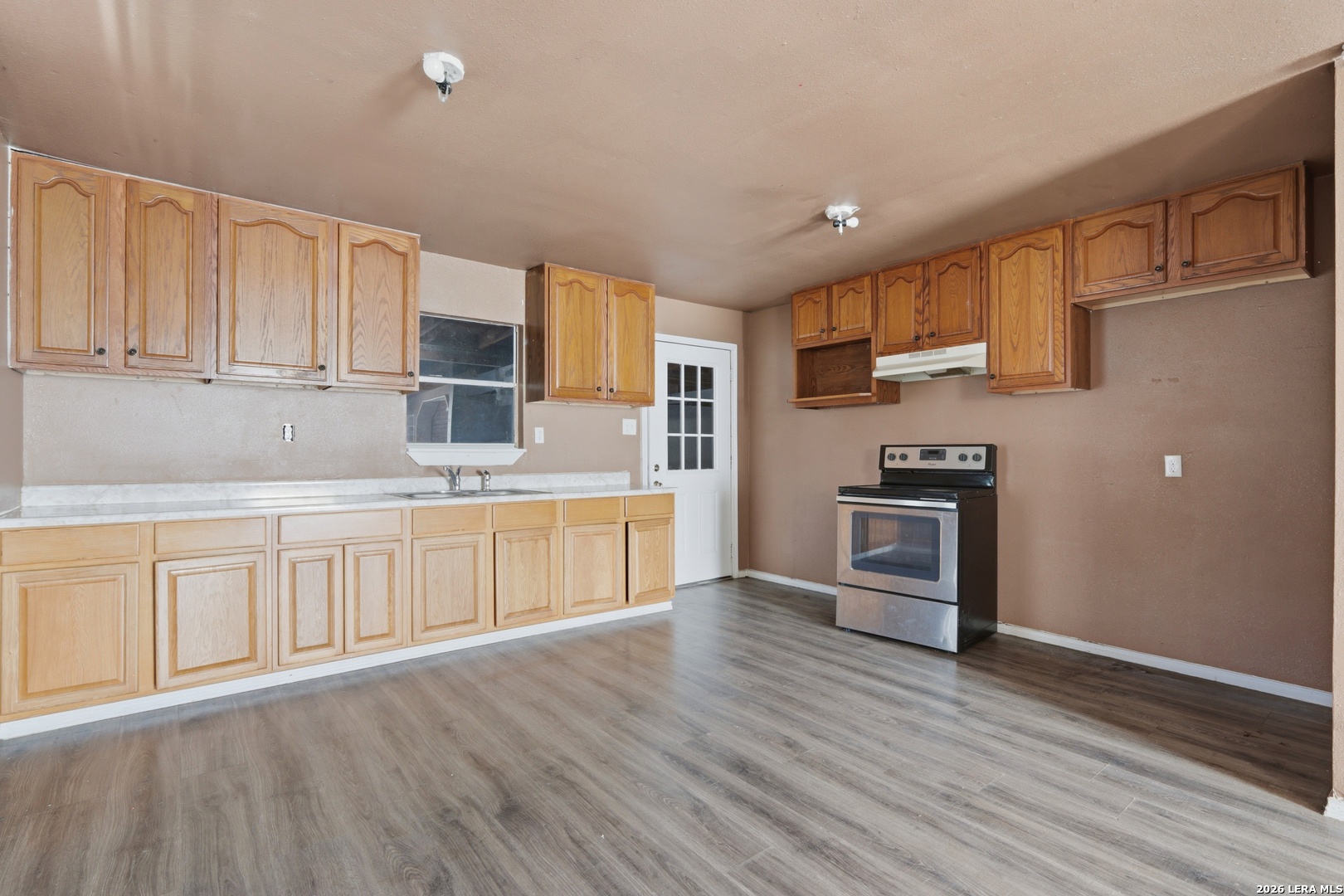 606 Viewpoint Drive Poteet TX 78065