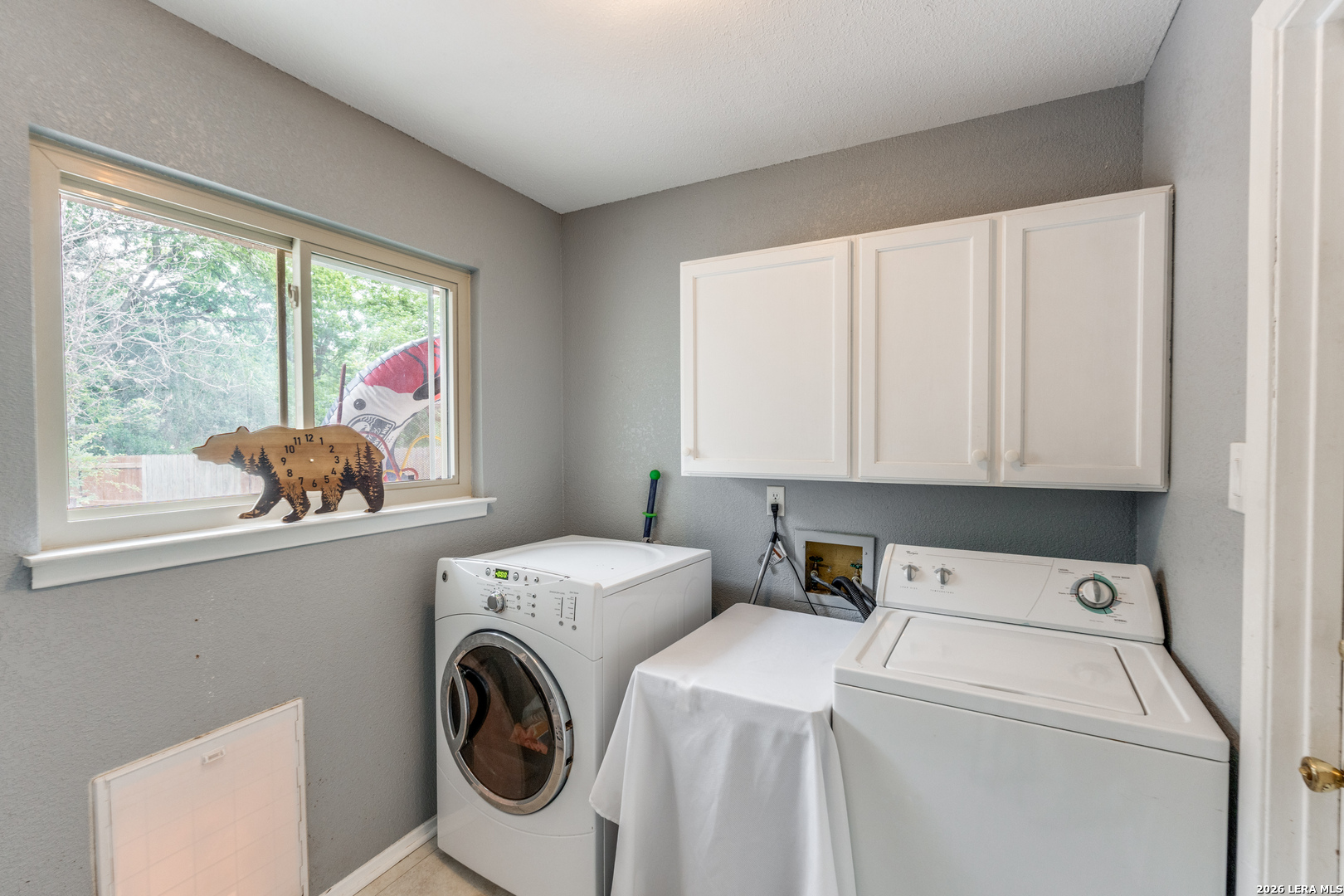 211 Forrest Trail Universal City TX 78148