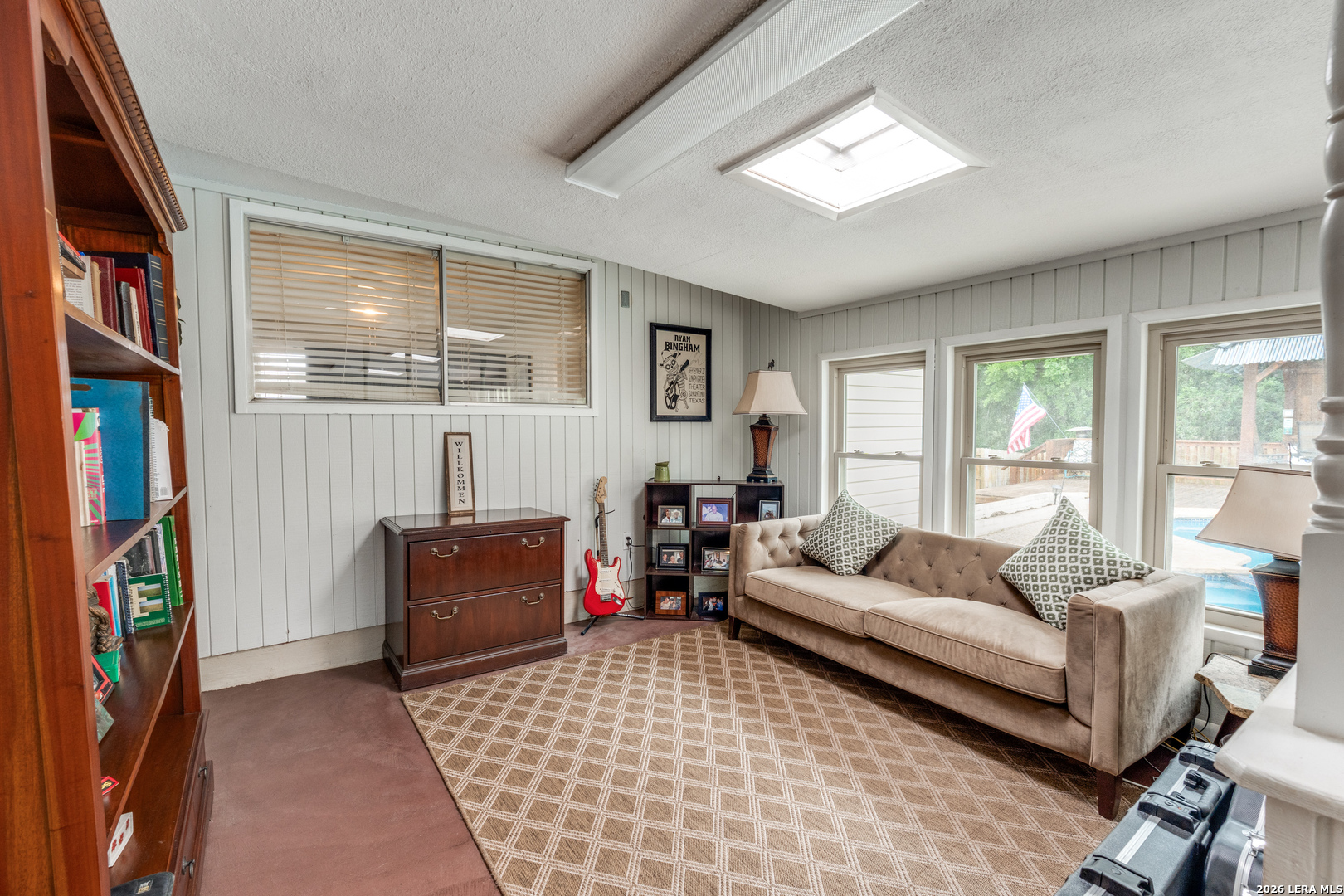 211 Forrest Trail Universal City TX 78148