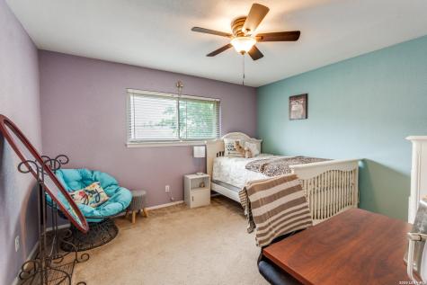 211 Forrest Trail Universal City TX 78148